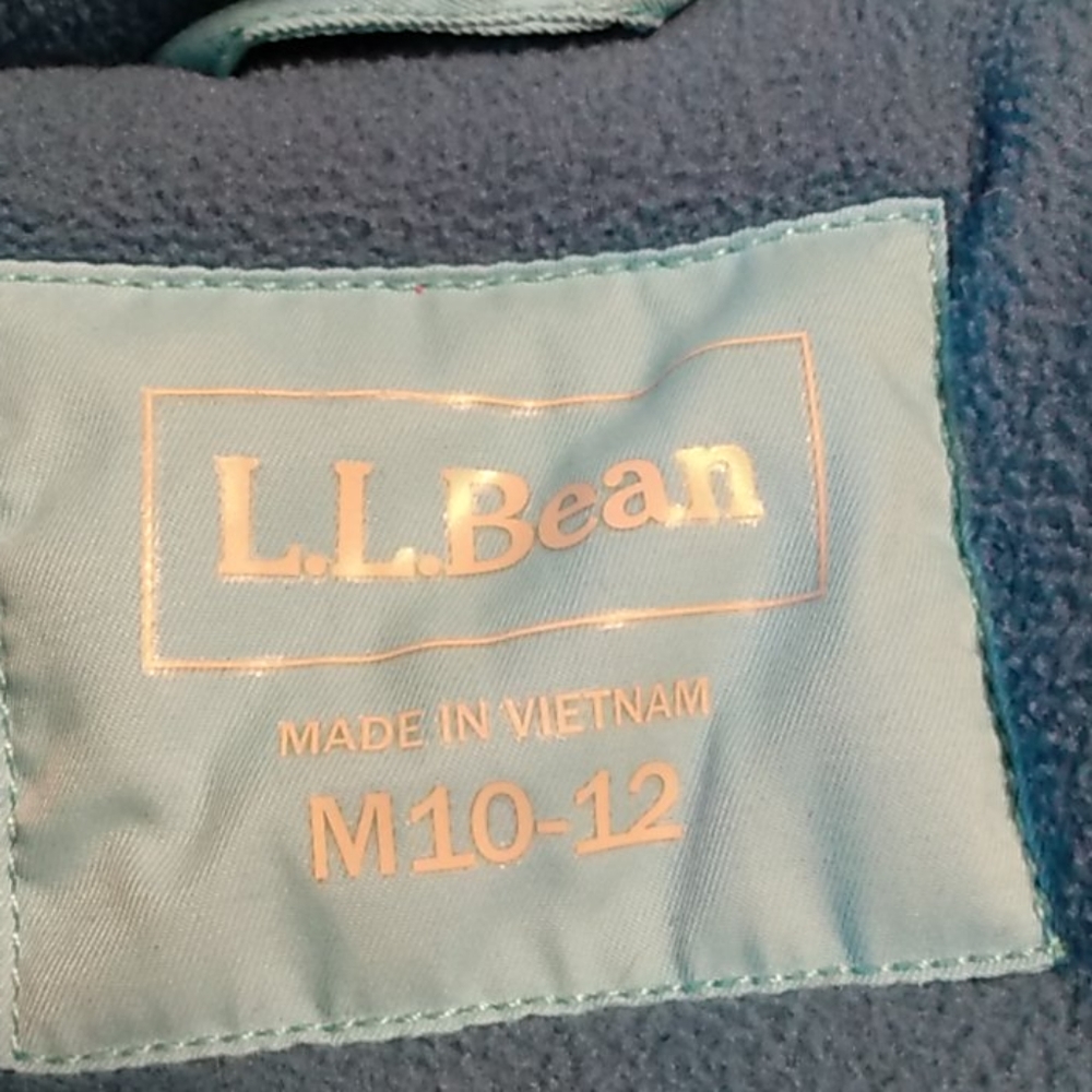 L.L. Bean girls winter coat - Picture 2 of 9